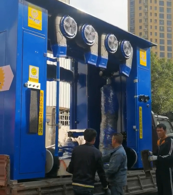 中国温州市区--发货了、一台龙门往复式电脑洗车机，4.2米货车就可以拉走了.
